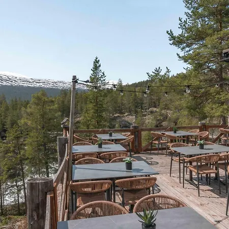 Hotel Pollfoss Skjak